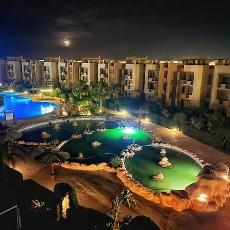 شالية بقرية بلو باى العين السخنة Appartement